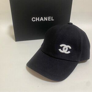 CHANEL Men's Classic Black Hat